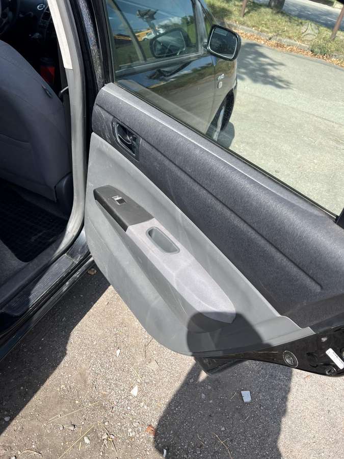 Toyota Prius - 8