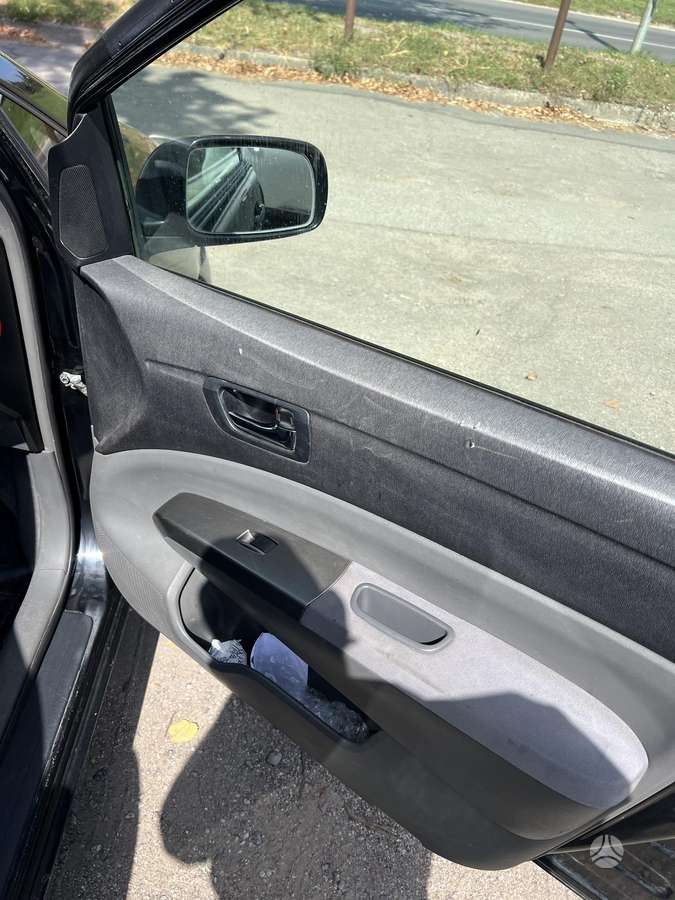 Toyota Prius - 11