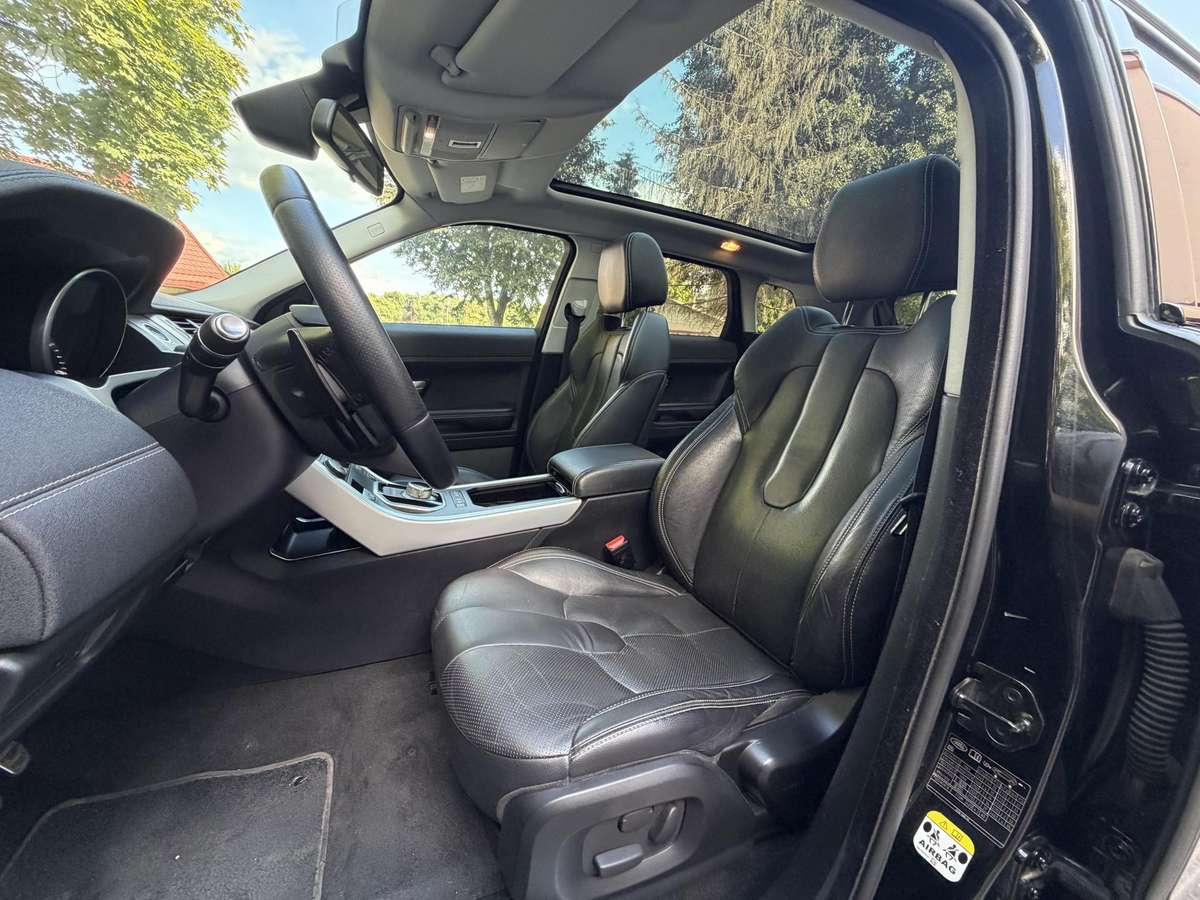 Land Rover Evoque, 2.2 l., off-road / crossover
