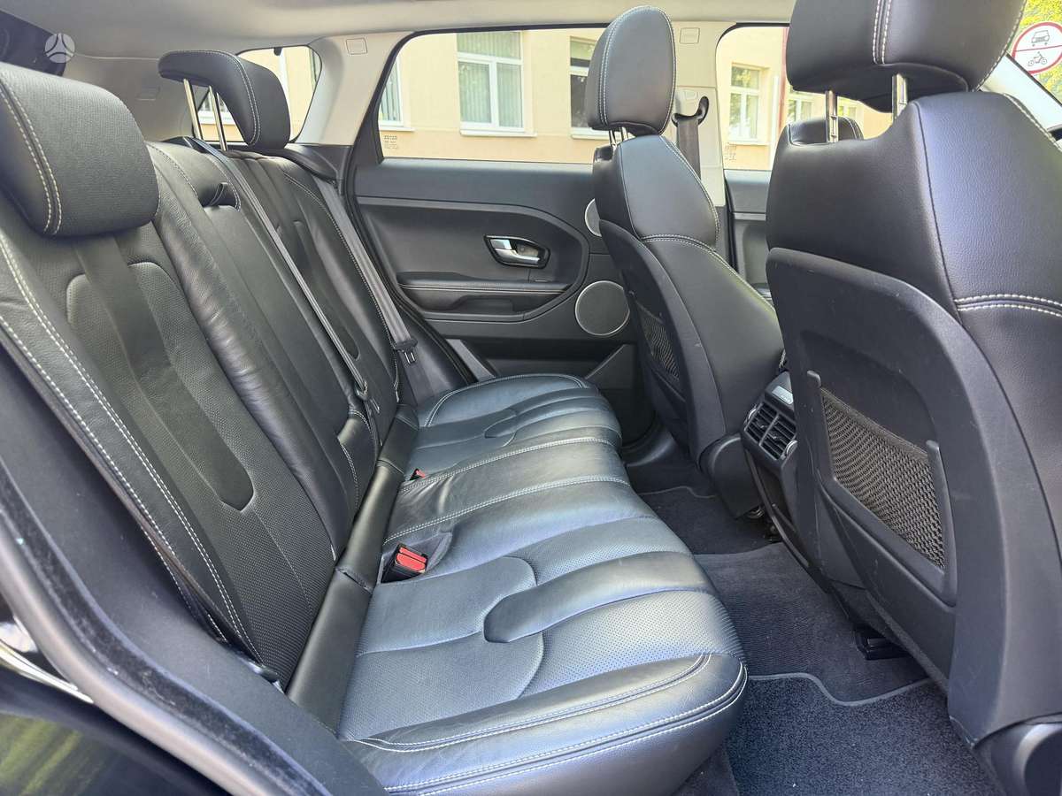 Land Rover Evoque, 2.2 l., off-road / crossover