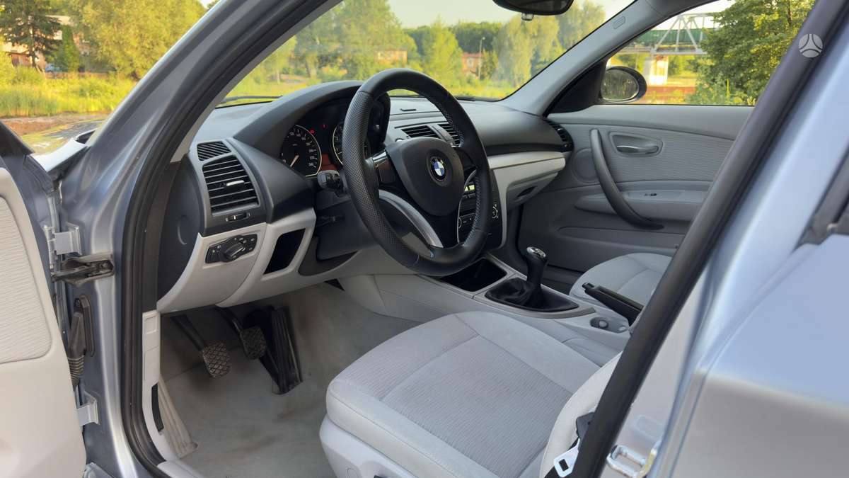 BMW 116, 2.0 l., Хэтчбек