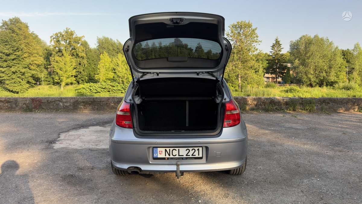 BMW 116, 2.0 l., Хэтчбек