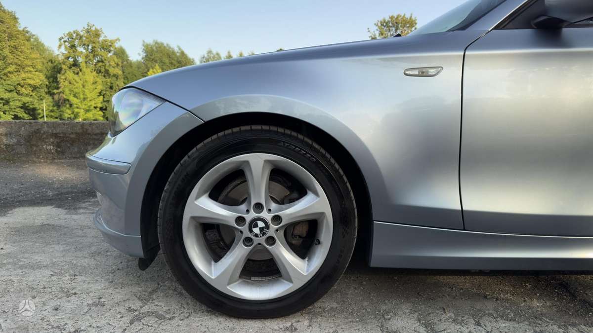 BMW 116, 2.0 l., Хэтчбек