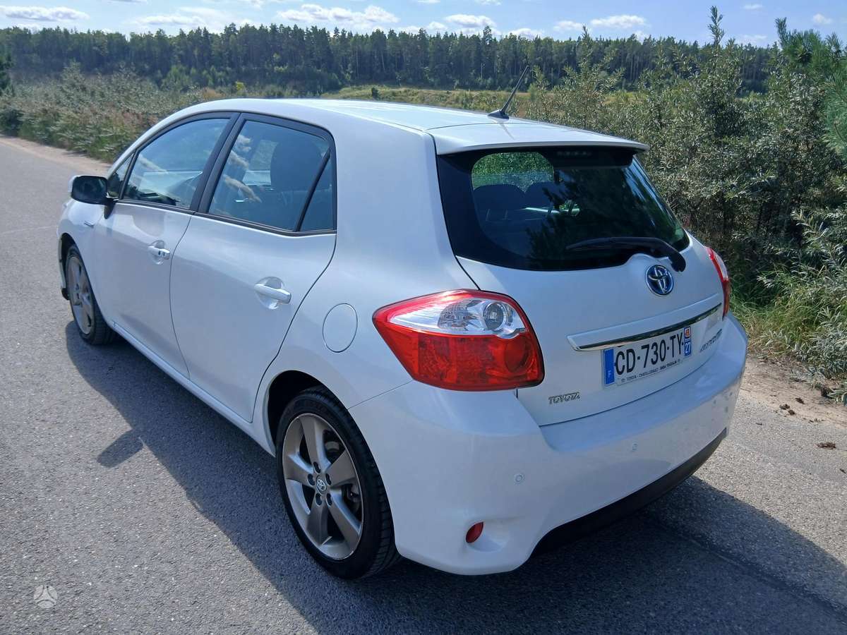 Toyota Auris, 1.8 l., hatchback