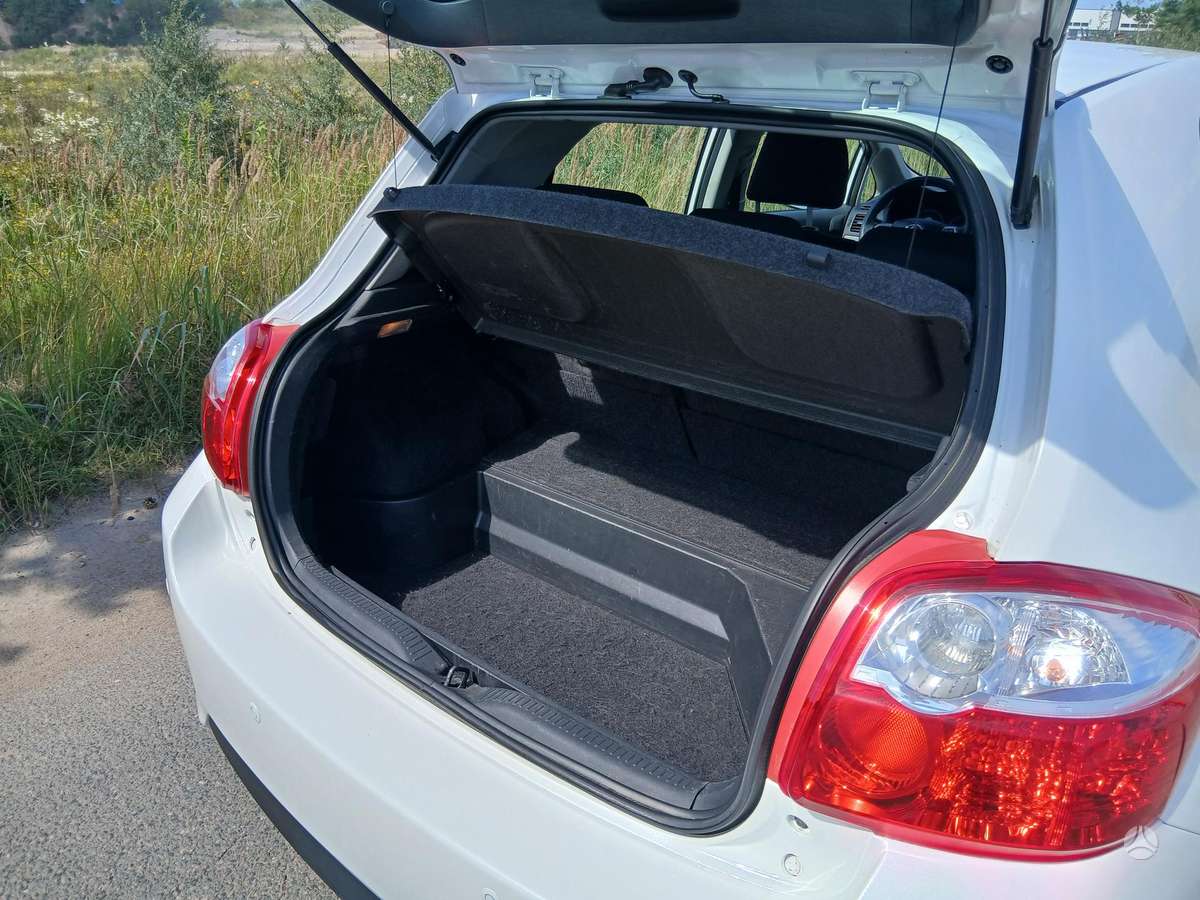 Toyota Auris, 1.8 l., hatchback