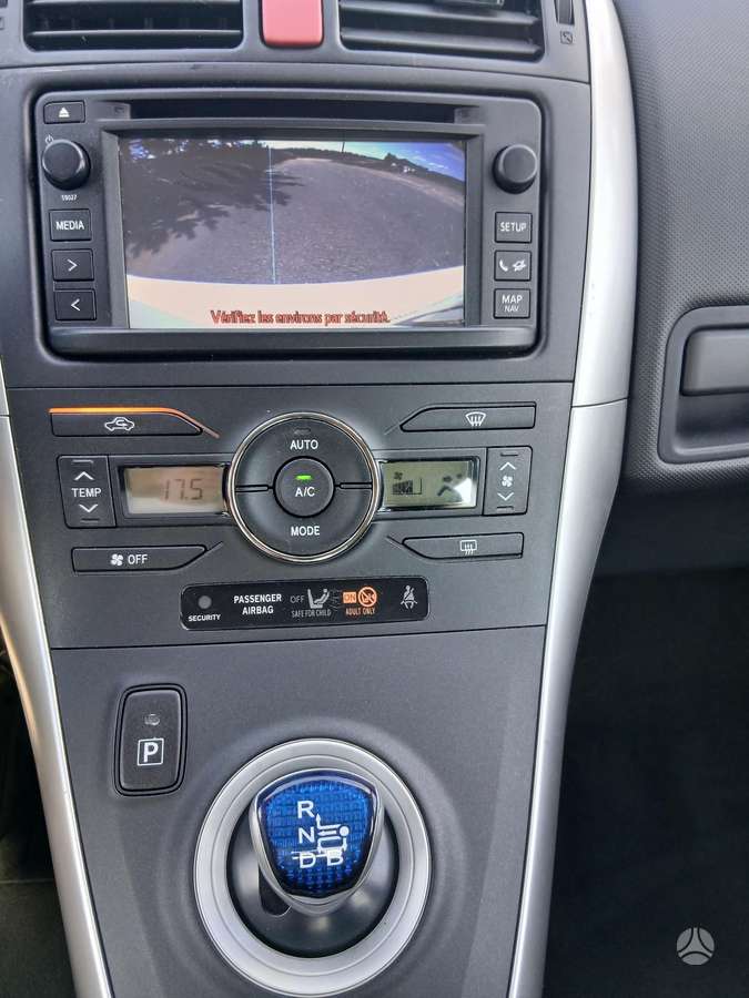 Toyota Auris, 1.8 l., hatchback