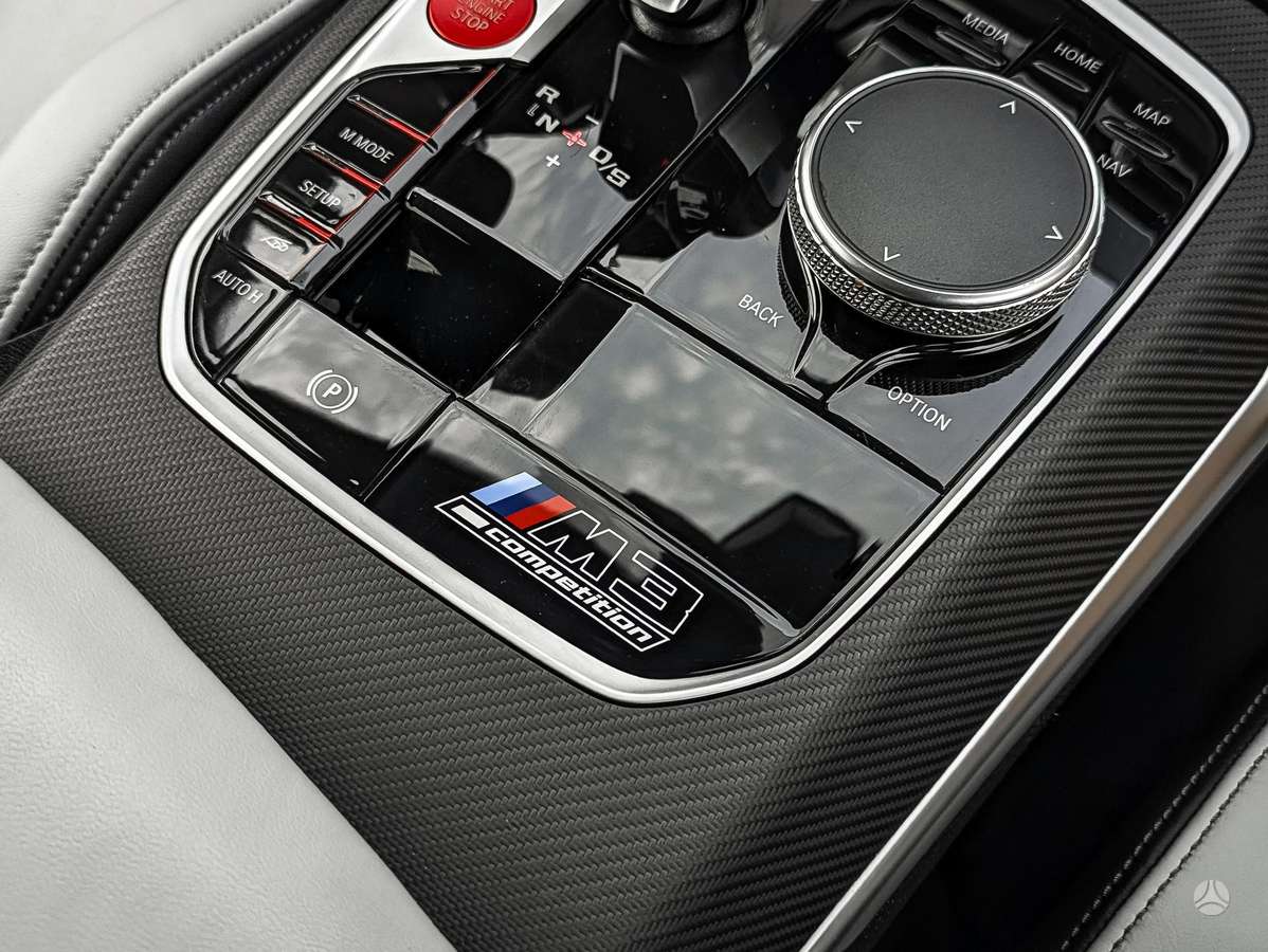 BMW M3, 3.0 l., Седан