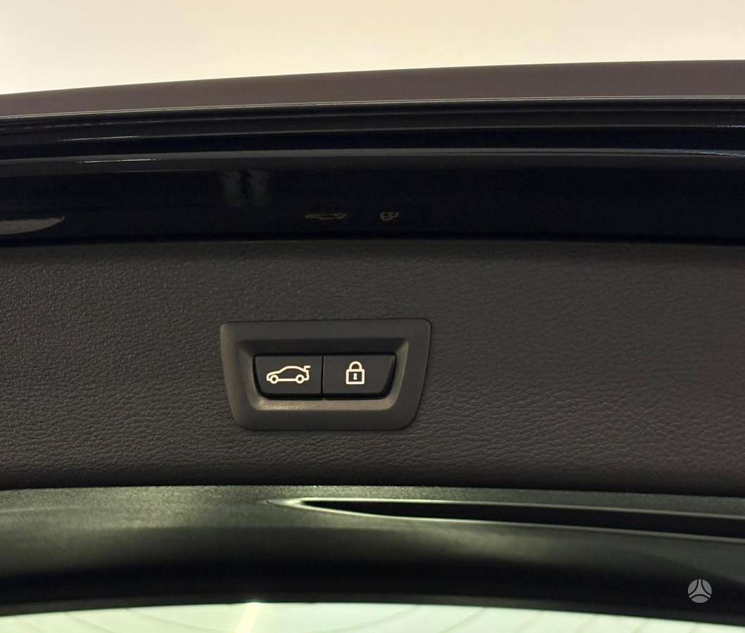 BMW X3, 3.0 l., off-road / crossover