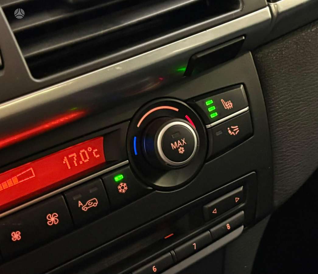 BMW X5, 3.0 l., off-road / crossover