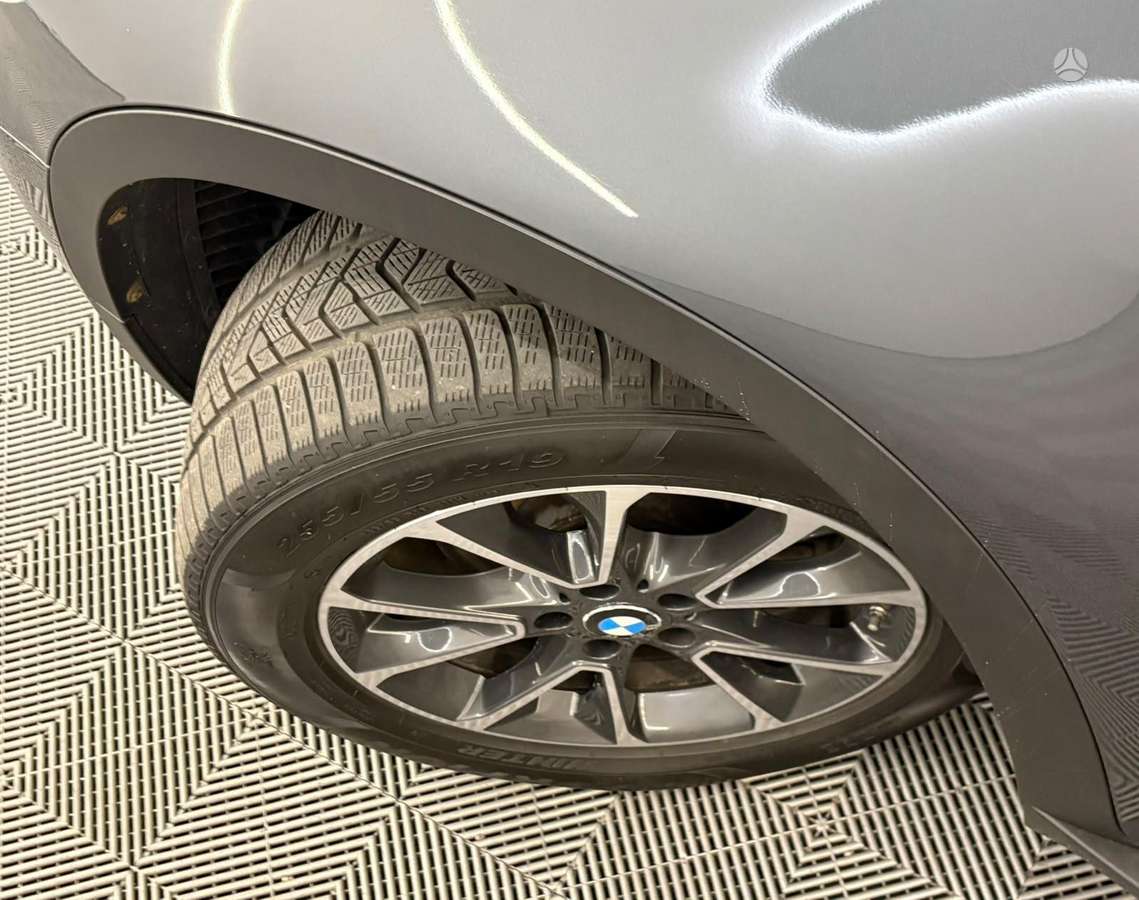 BMW X5, 3.0 l., off-road / crossover