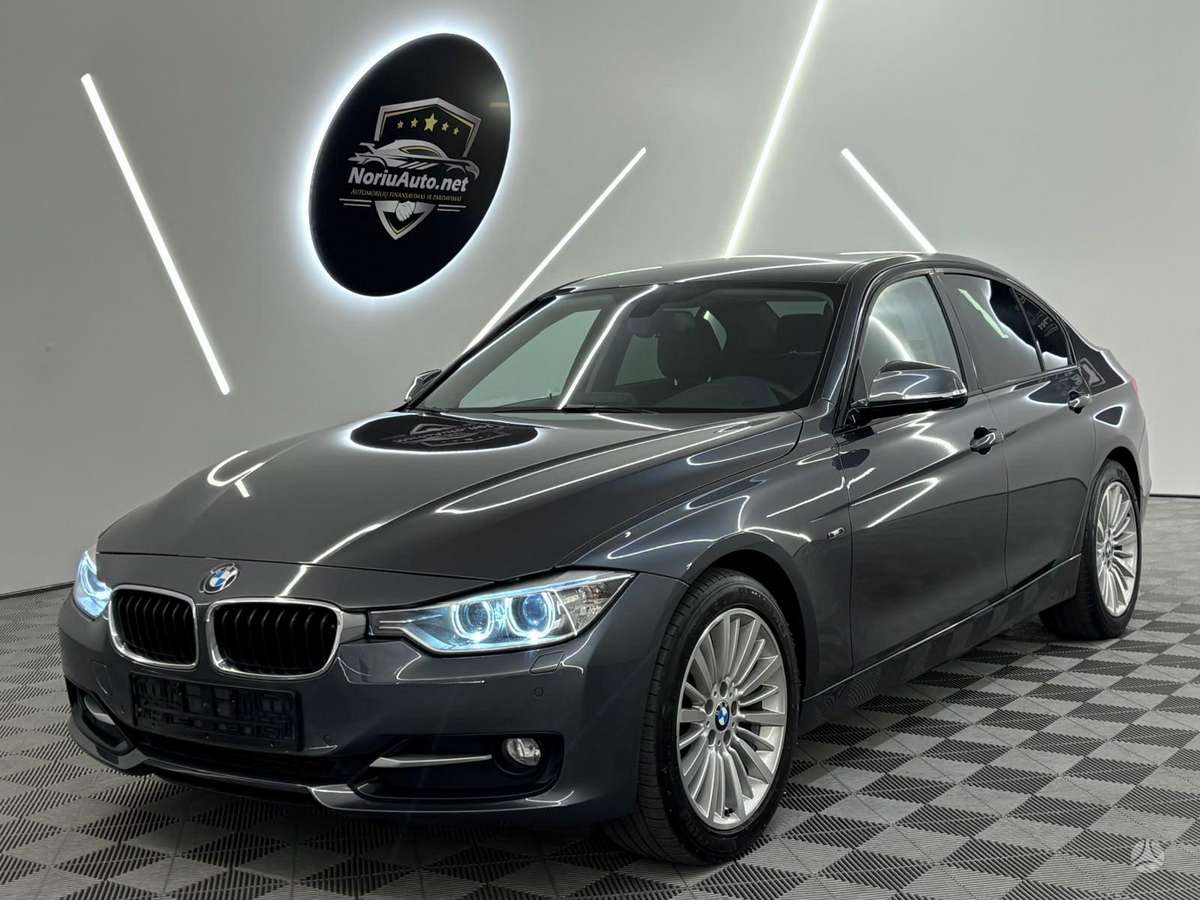 BMW 320, 2.0 l., saloon / sedan