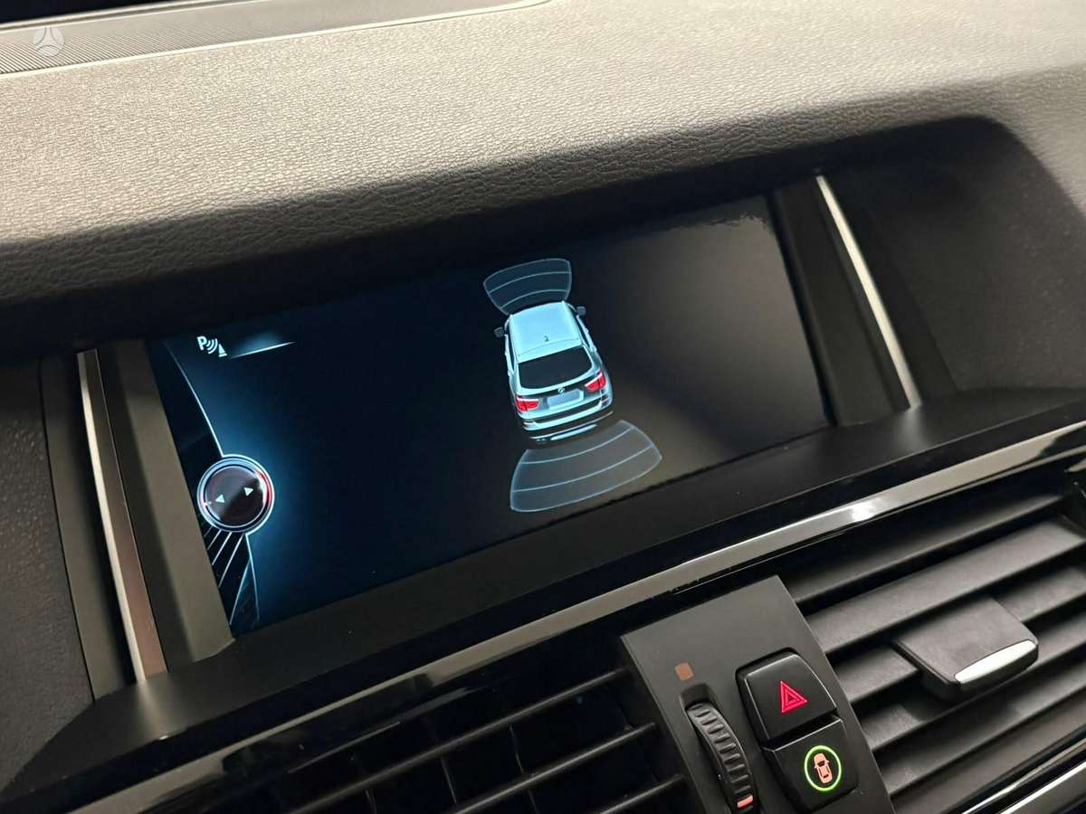 BMW X3, 2.0 l., off-road / crossover