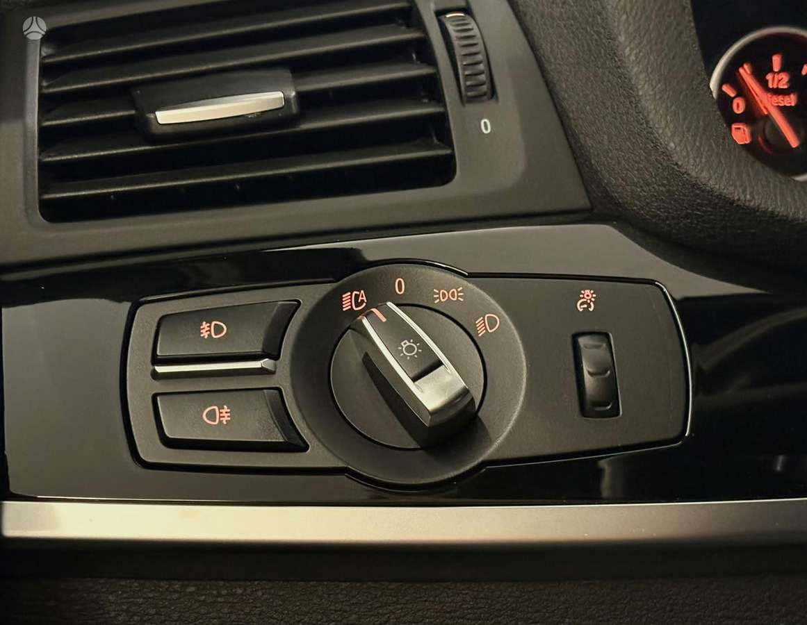 BMW X3, 2.0 l., Внедорожник / Кроссовер