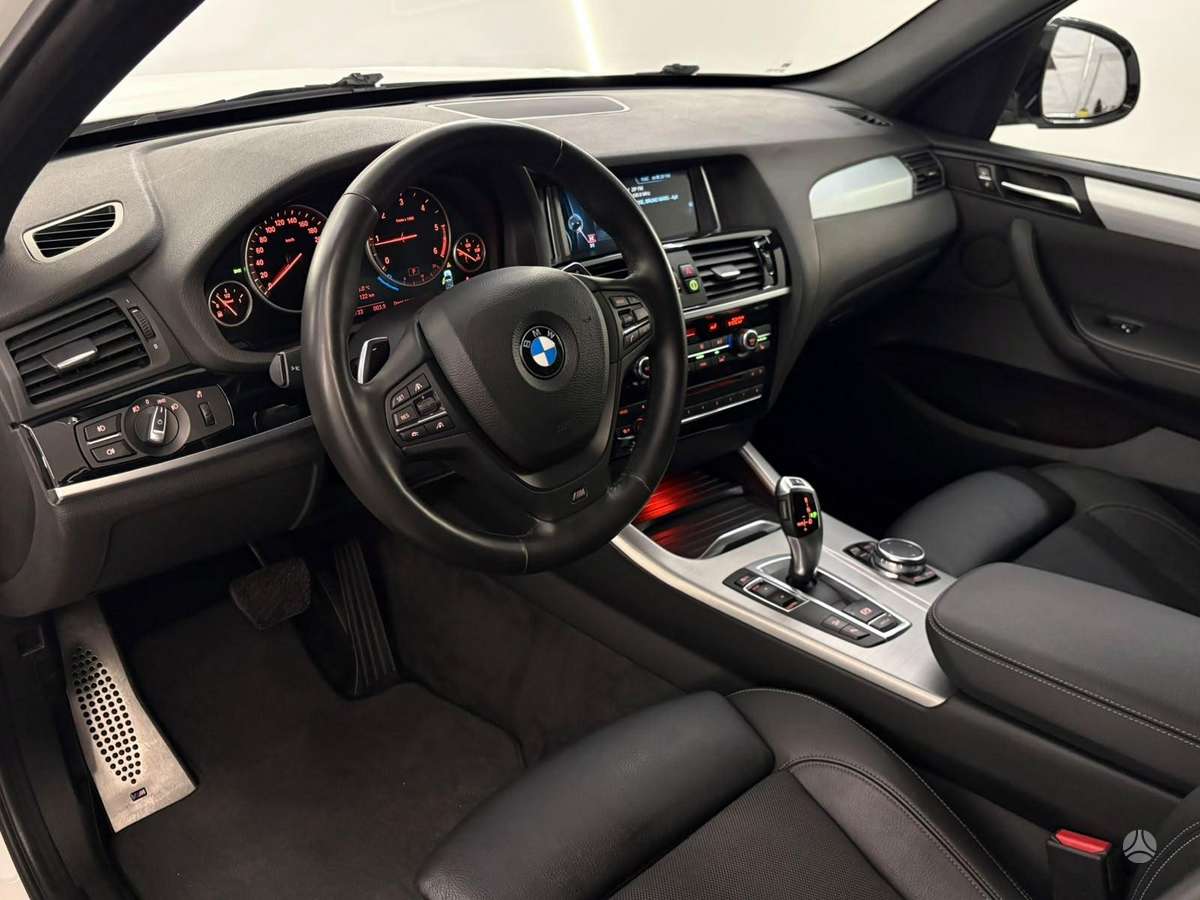 BMW X3, 2.0 l., off-road / crossover