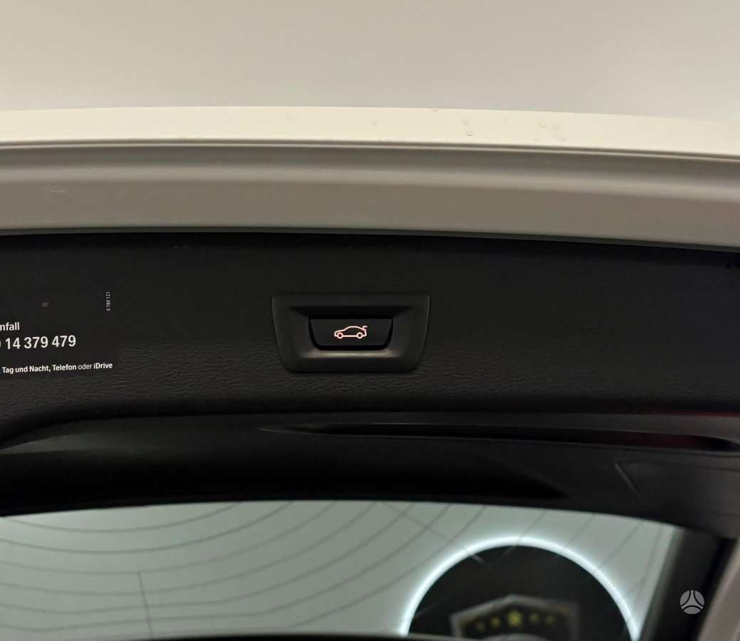 BMW X3, 2.0 l., off-road / crossover