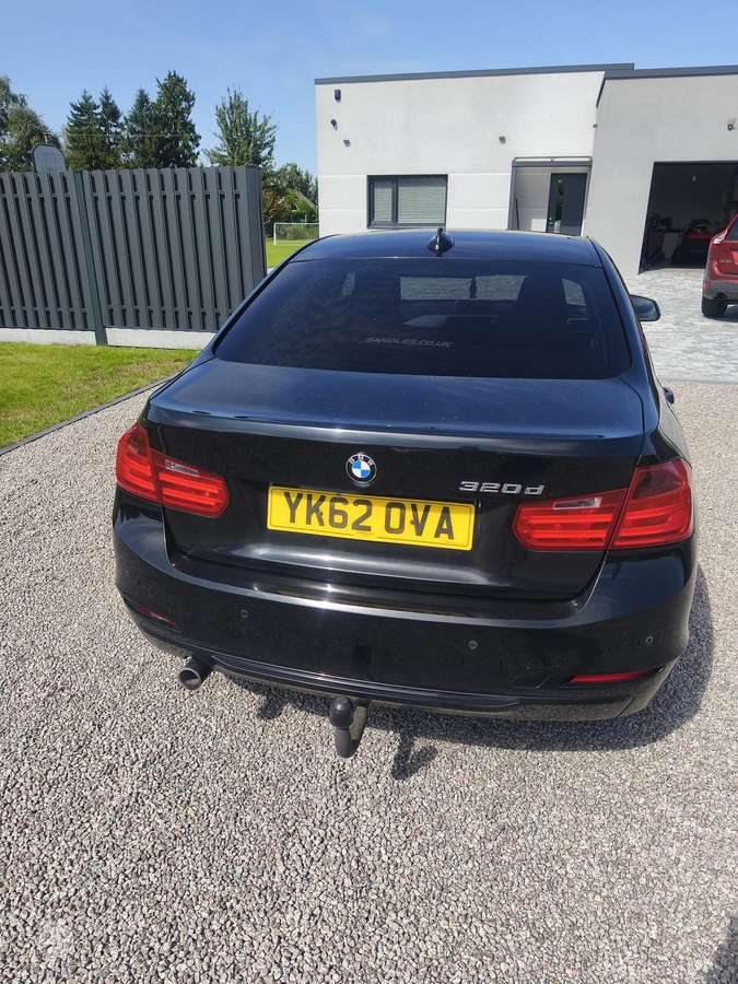 BMW 320, 2.0 l., sedanas