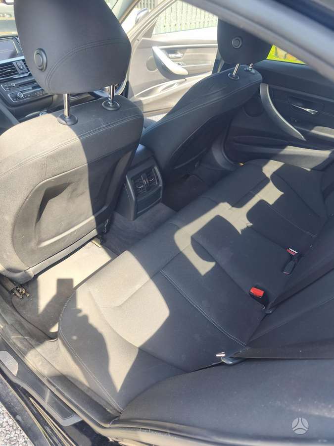 BMW 320, 2.0 l., Седан