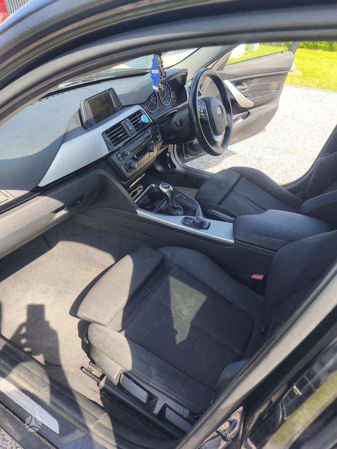 BMW 320, 2.0 l., Седан