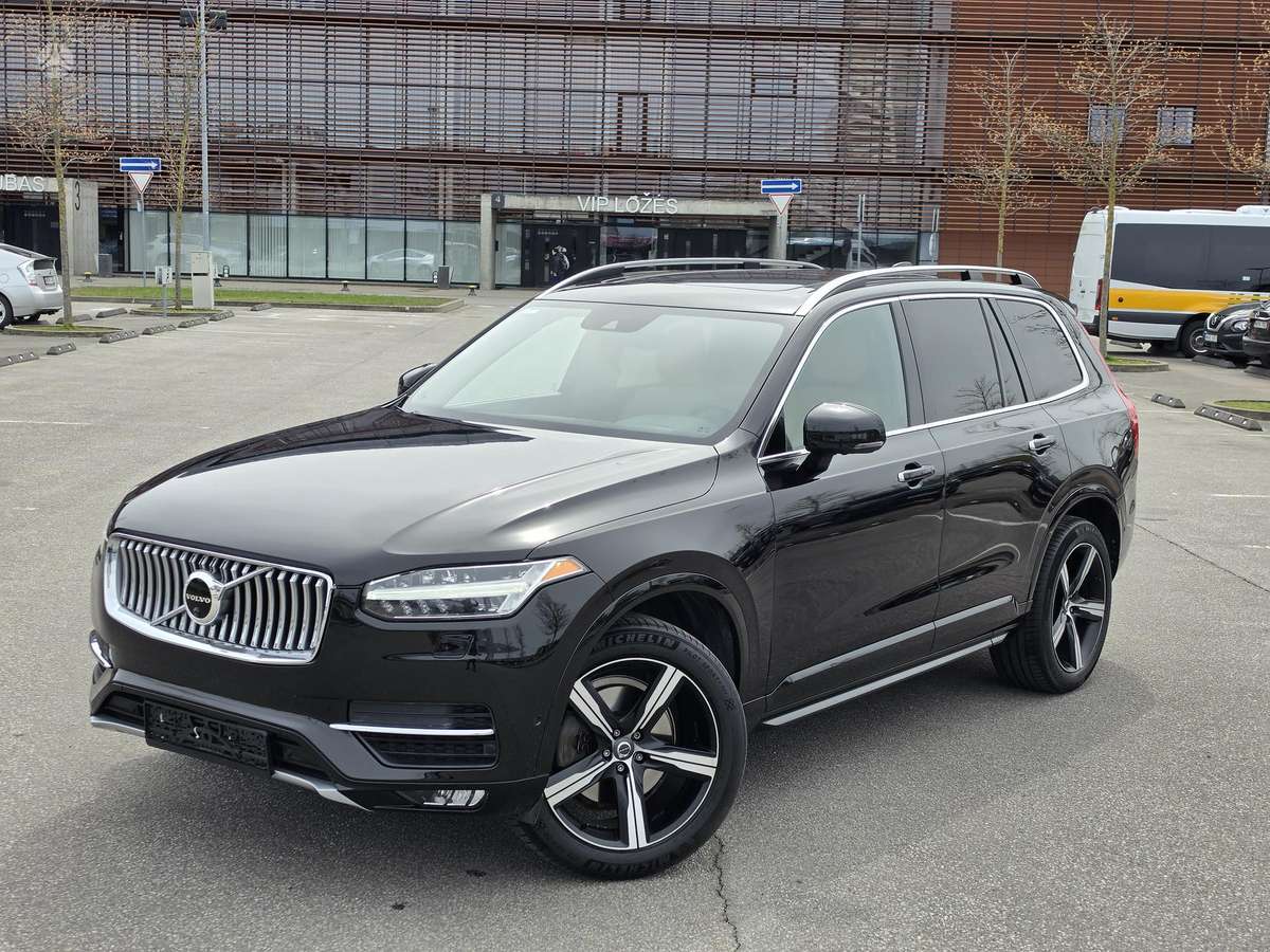 Volvo XC90 - 4