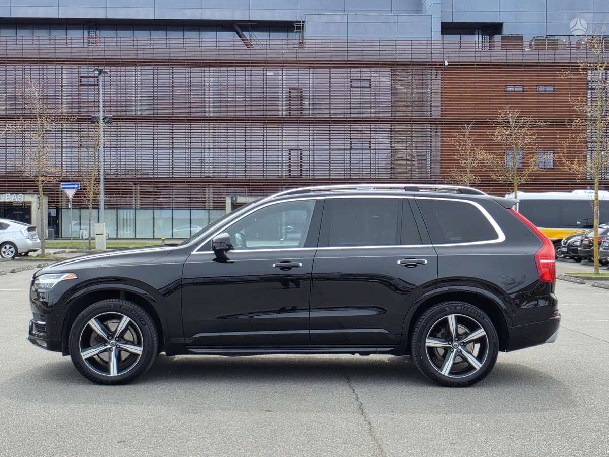Volvo XC90 - 5