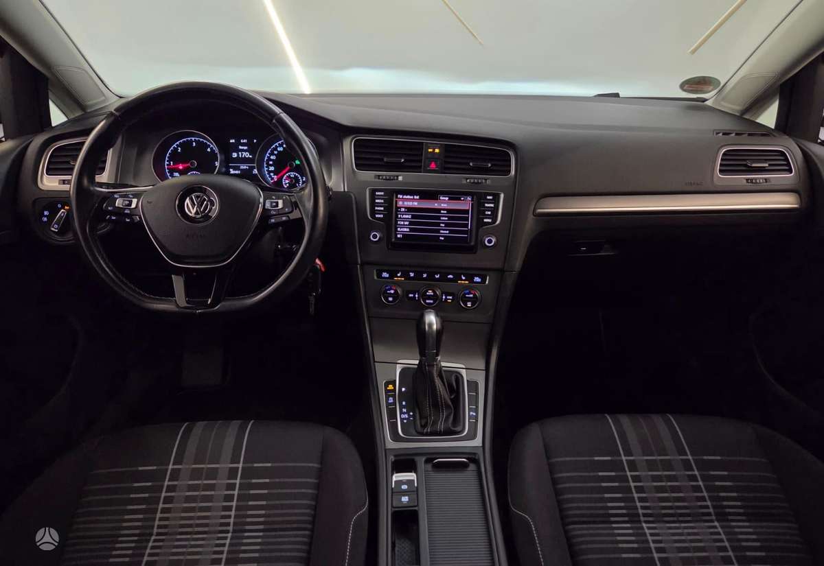 Volkswagen Golf, 1.6 l., Универсал