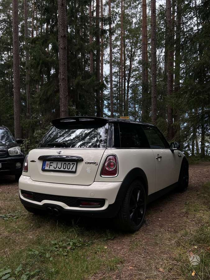Mini Cooper S, 1.6 l., coupe