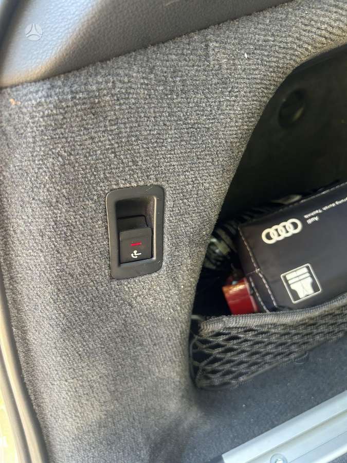 Audi A6, 2.0 l., Универсал