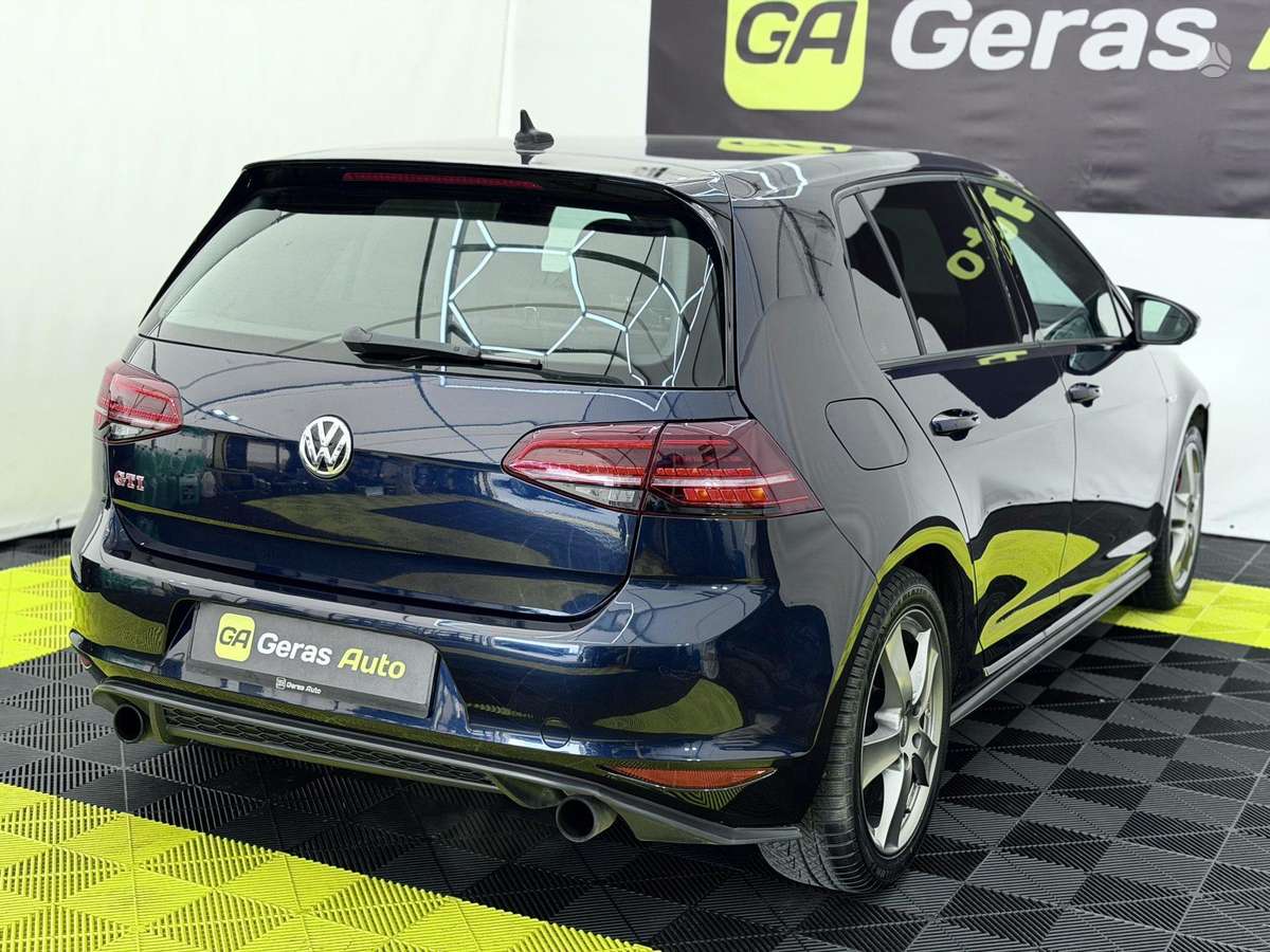 Volkswagen Golf, 2.0 l., hatchback