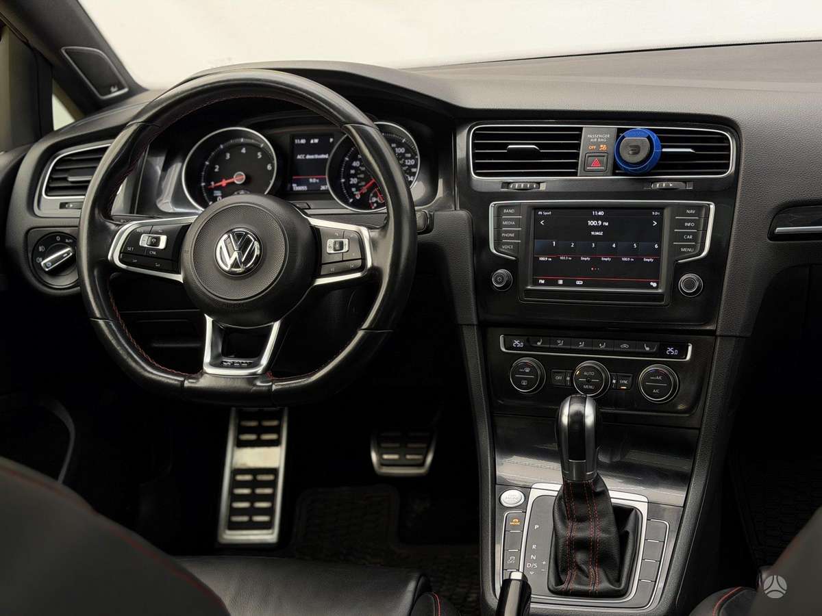 Volkswagen Golf, 2.0 l., hatchback