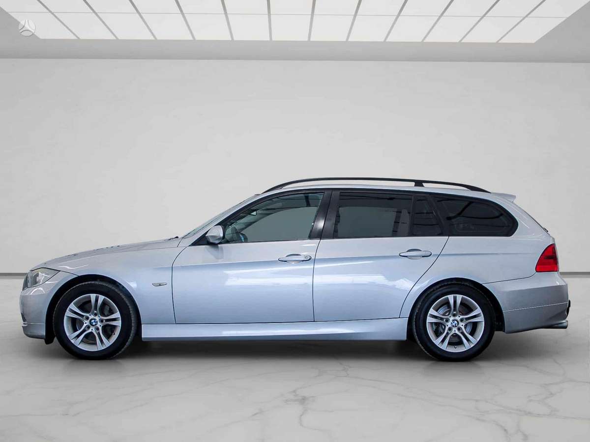 BMW 320, 2.0 l., universalas