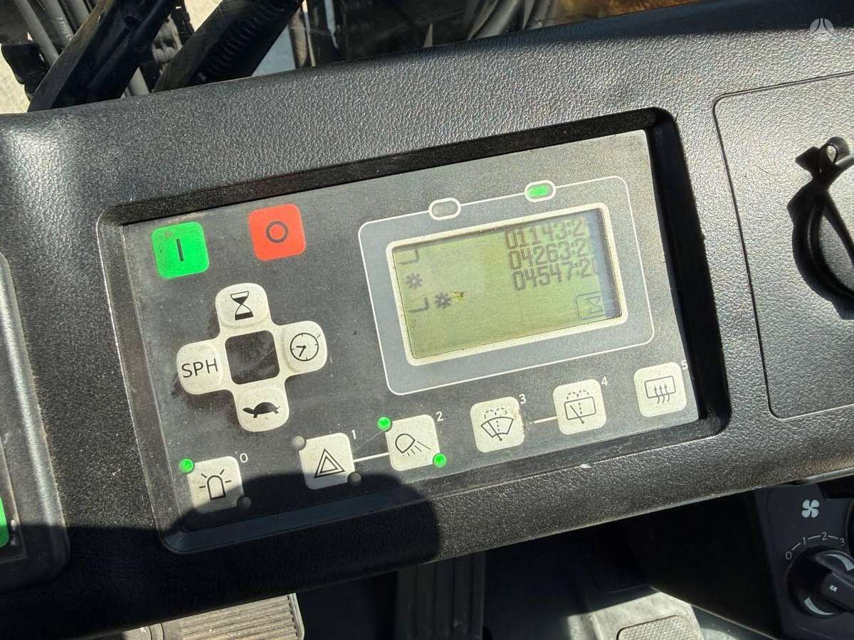 Toyota 8FBMT25, forklifts