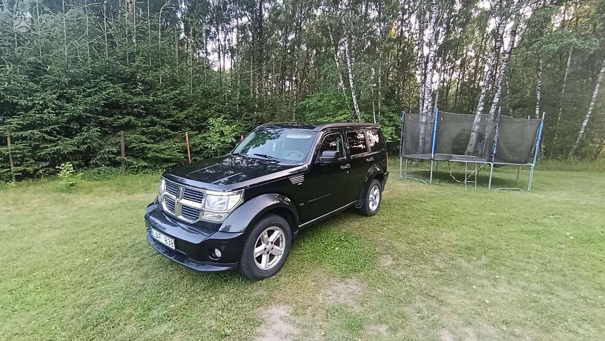Dodge Nitro, 2.8 l., Внедорожник / Кроссовер