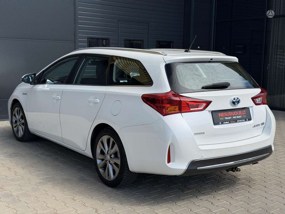 Toyota Auris - 3
