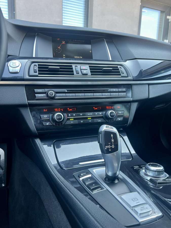 BMW 520, 2.0 l., Универсал