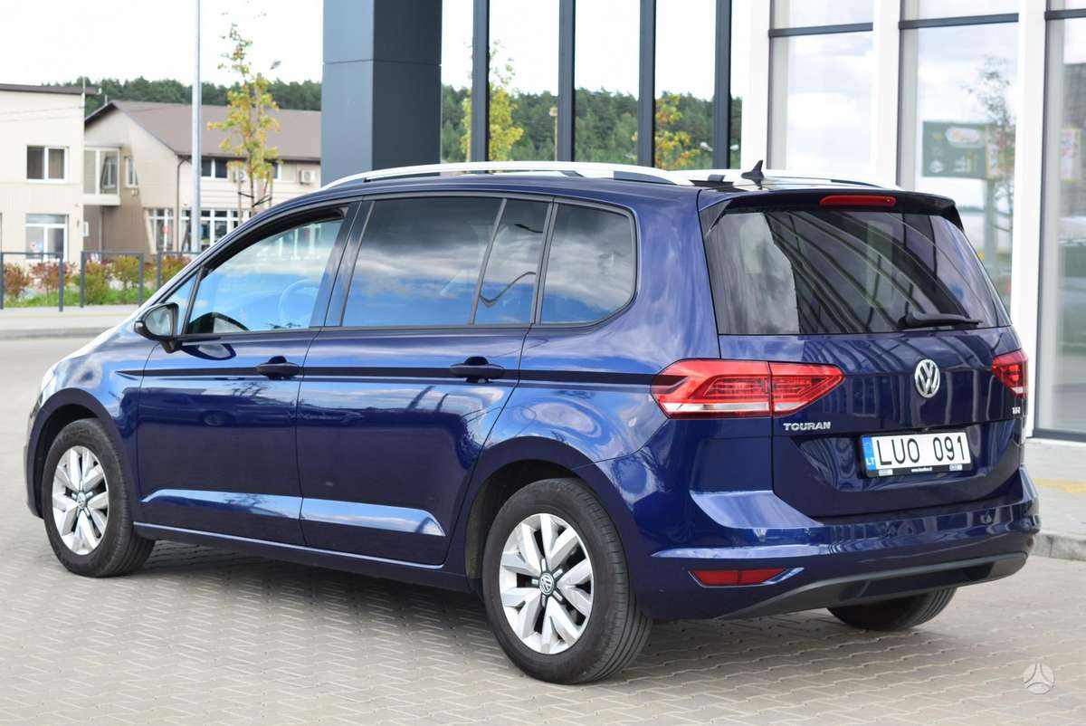 Volkswagen Touran - 6