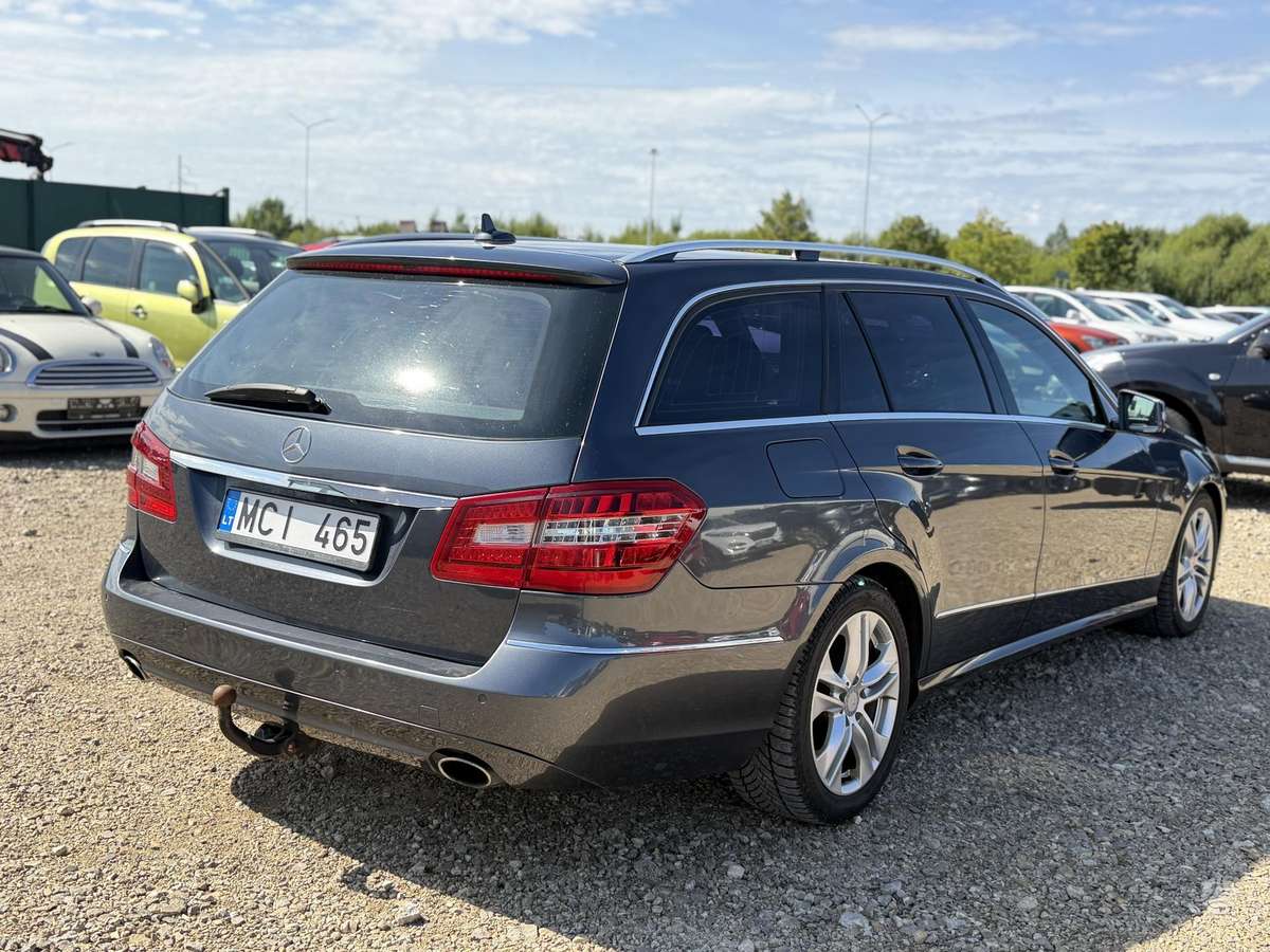 Mercedes-Benz E350, 3.0 l., Универсал