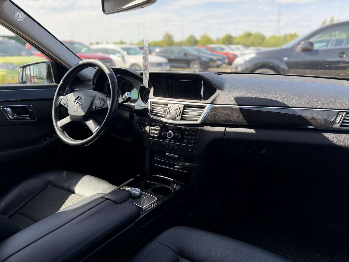 Mercedes-Benz E350, 3.0 l., Универсал