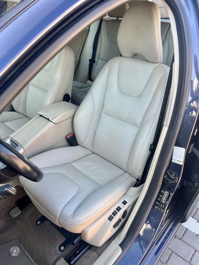 Volvo V60, 2.4 l., Универсал