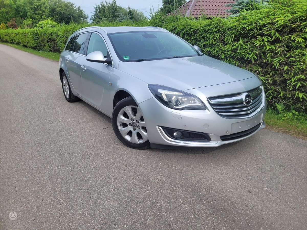 Opel Insignia, Универсал