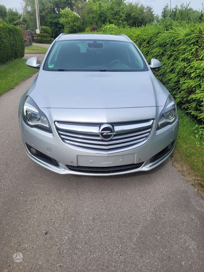 Opel Insignia, Универсал