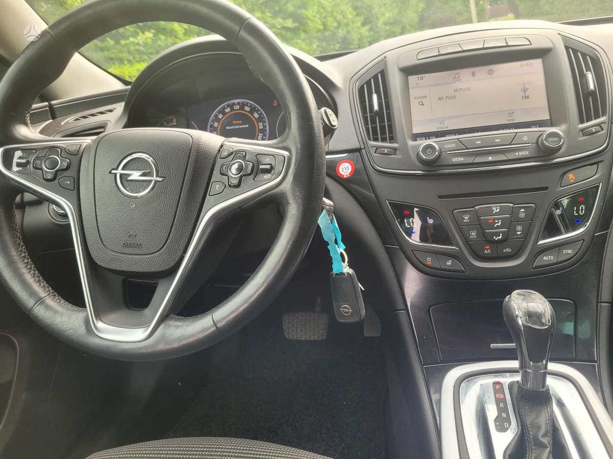 Opel Insignia, universalas