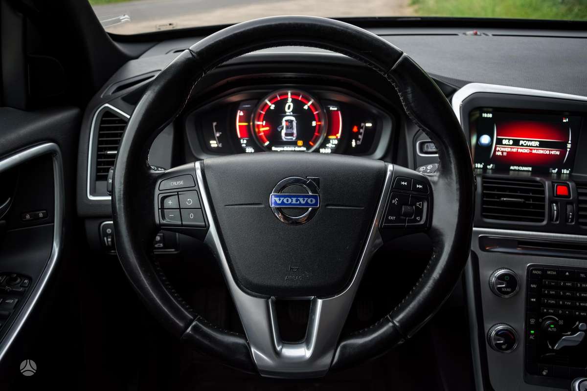 Volvo XC60 - 10