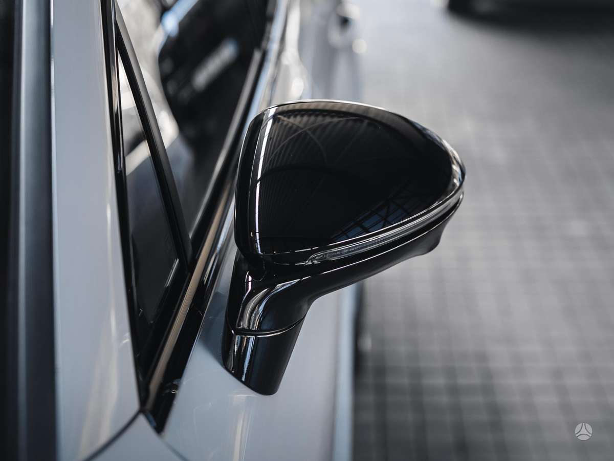 Porsche Cayenne - 12