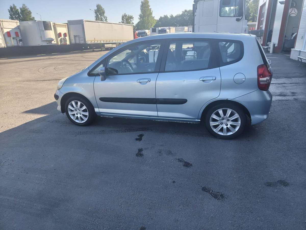Honda Jazz, 1.3 l., hatchback