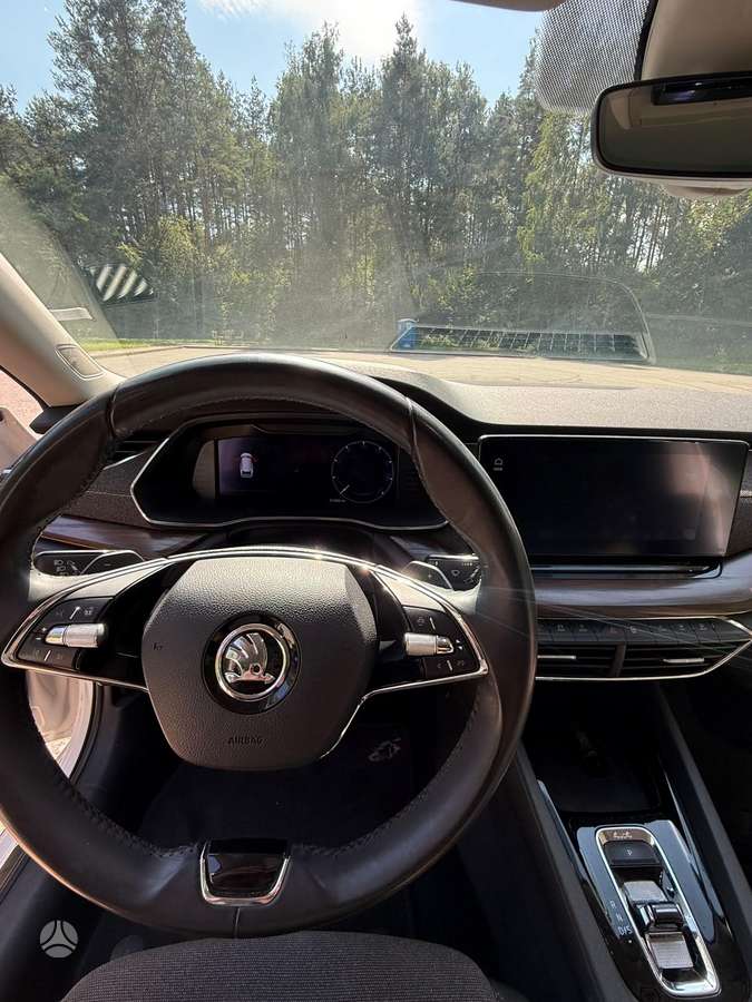 Škoda Octavia Scout - 5
