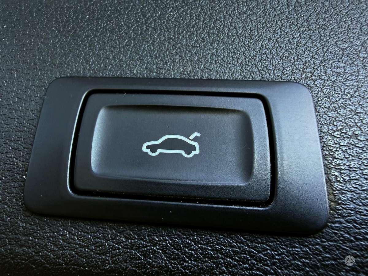 Audi A4, 2.0 l., Универсал