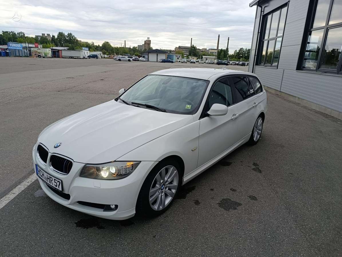 BMW 320, wagon