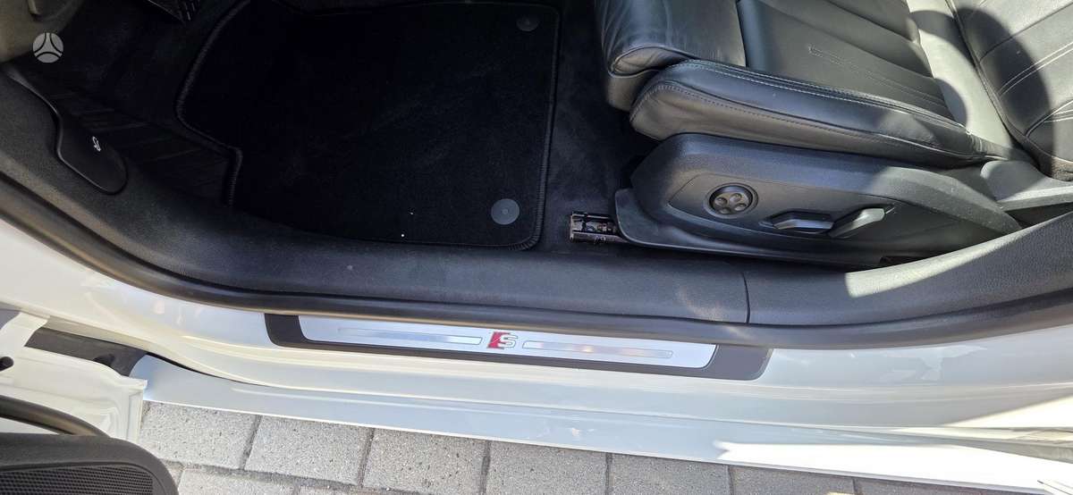 Audi A5, 2.0 l., hatchback
