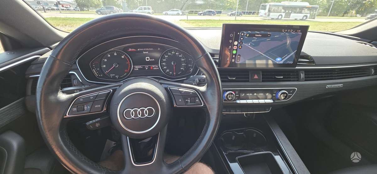 Audi A5, 2.0 l., hatchback