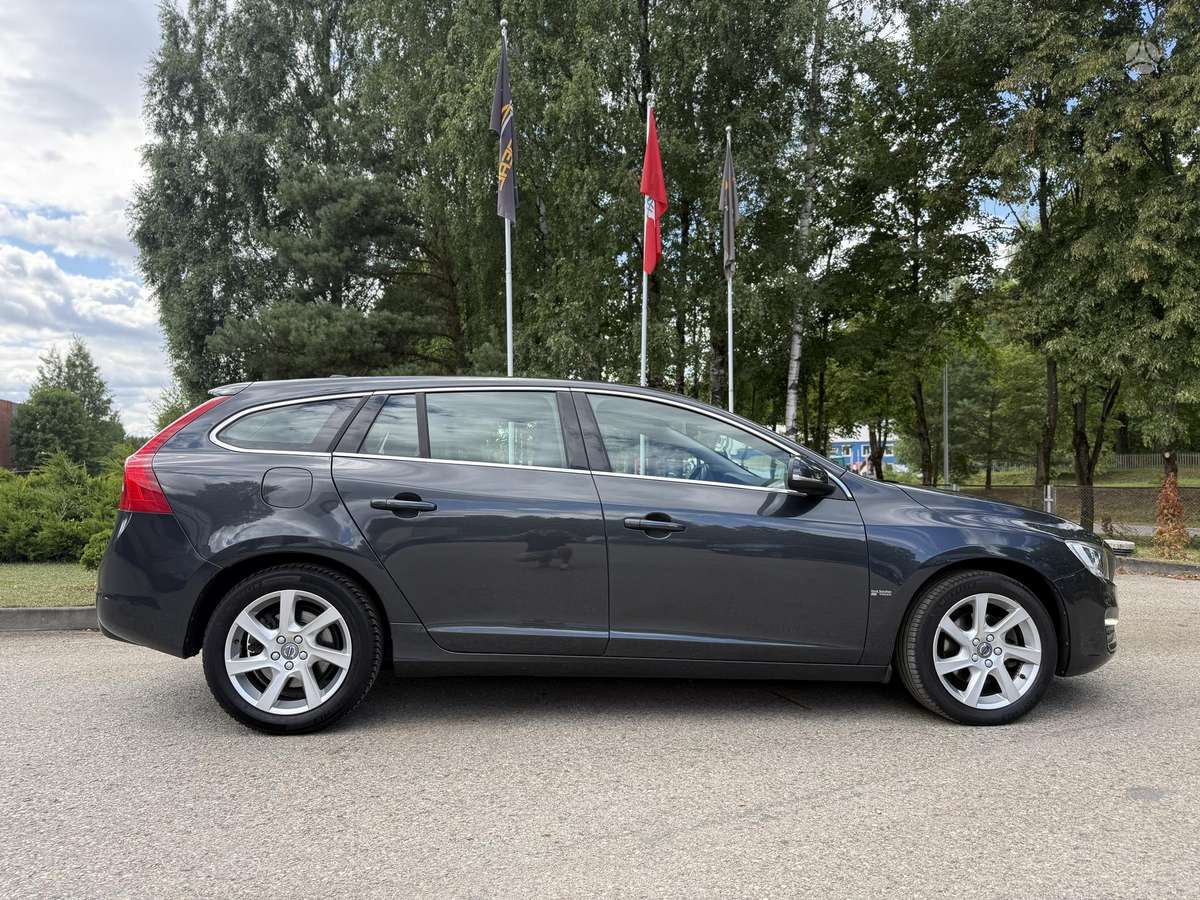 Volvo V60, 1.6 l., Универсал